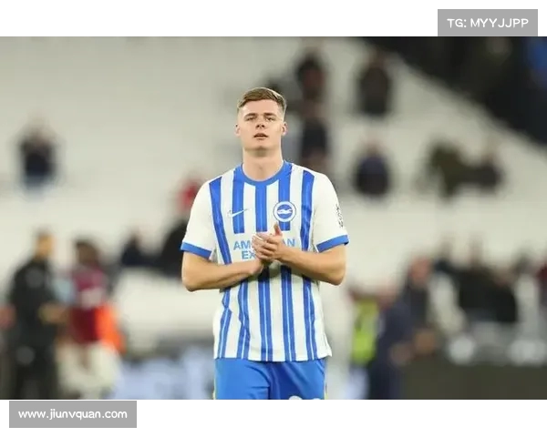 英超历史上最年轻球员崭露头角打破纪录成新星 英超历史上最年轻球员崭露头角打破纪录成新星